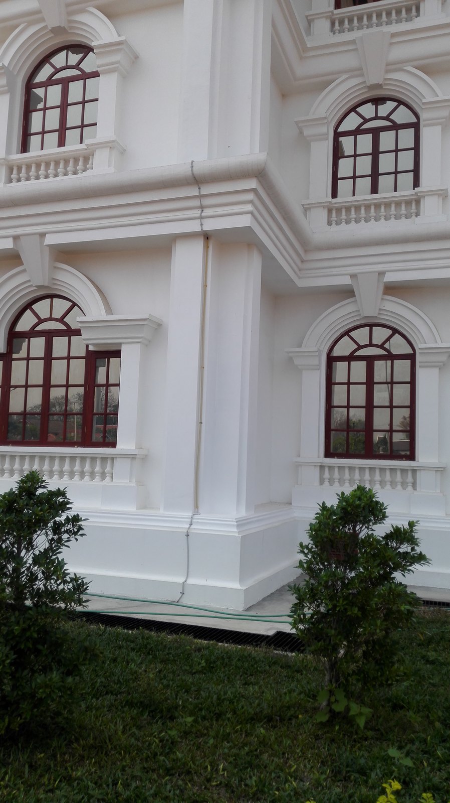 省中央银行 ຮູບໜ້າງານ 5